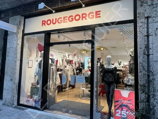 Boutique 8066 m² SAUMUR