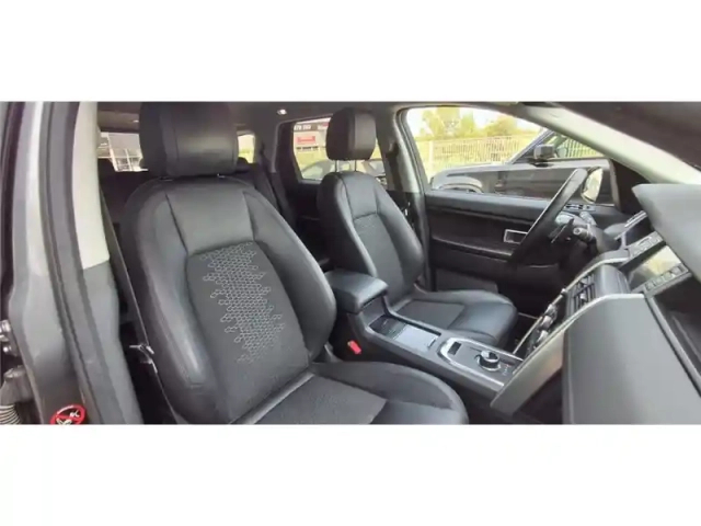 Land Rover Discovery Sport mark ii td4 150ch — photo 12