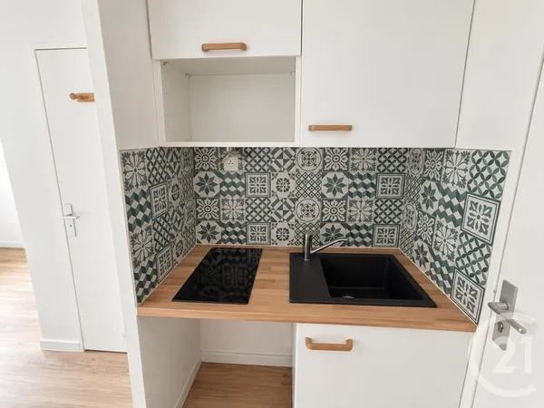 Studio 1 pièce 15 m²