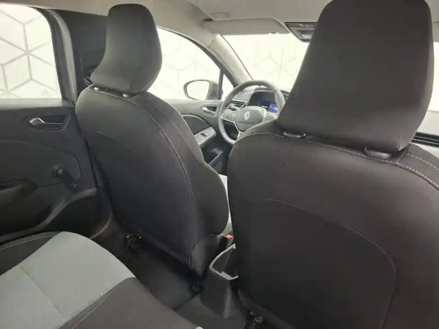 Renault Clio blue dci 100 ch gsr2 — photo 24
