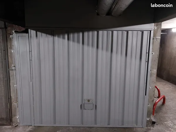 Garage en sous-sol dans copropriété sécurisée à LYON 5