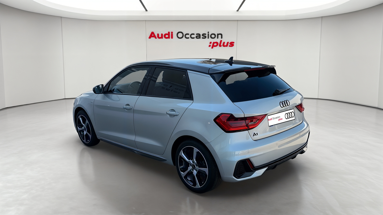 Audi A1 Sportback 30 TFSI 110 ch S tronic 7 — photo 3
