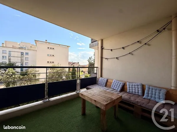 Appartement 4 pièces 81 m²