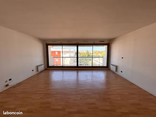 Appartement 5 pièces 103 m², La Genette Parcs, Balcon + parking