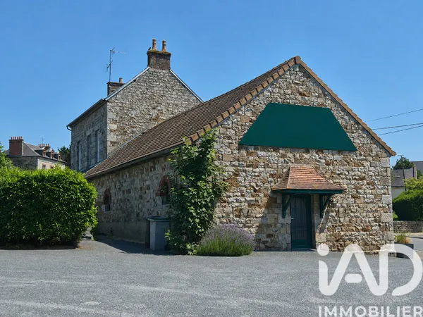 Fonds de commerce 3 pièces 150 m²