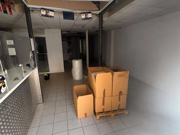 Boutique 68 m²