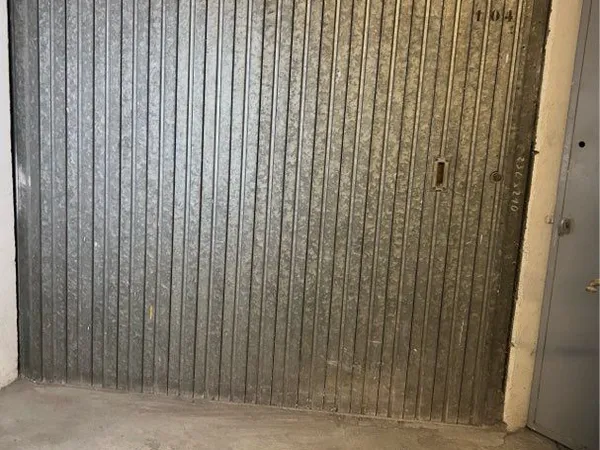 Garage à louer