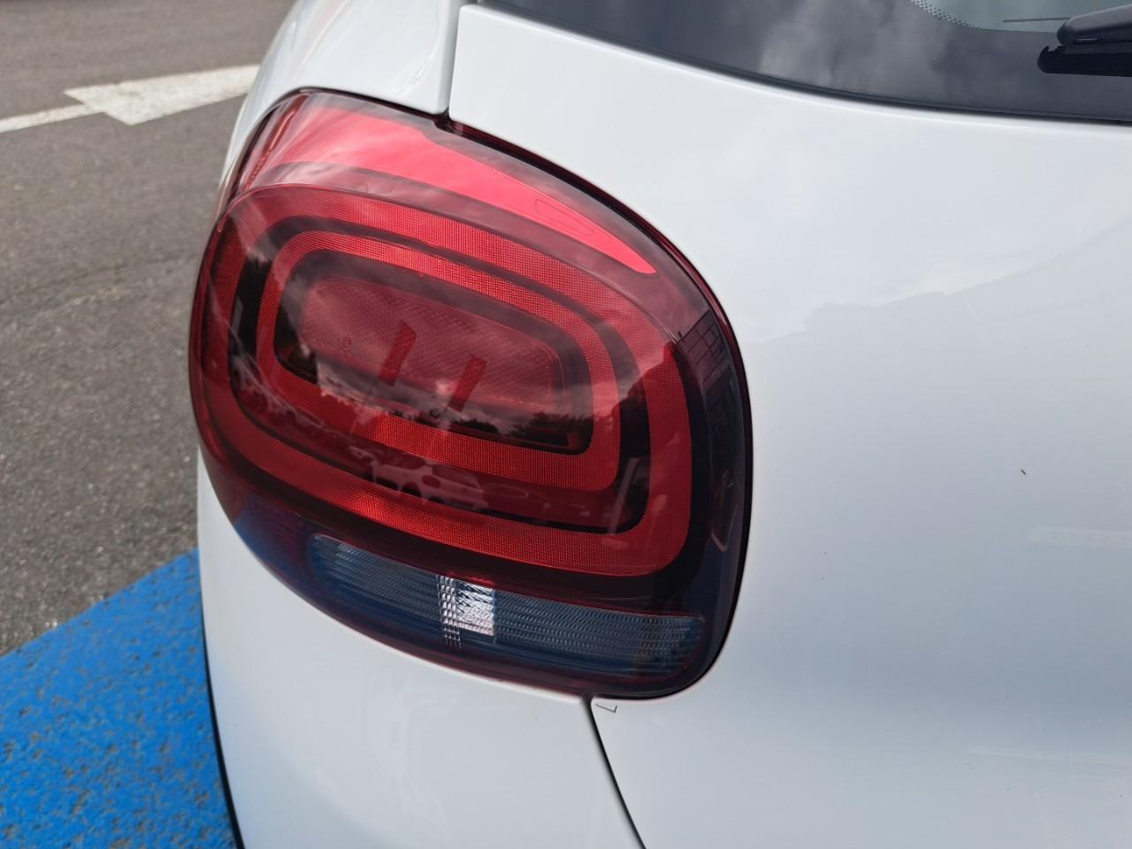 Citroën C3 puretech 110 s&s bvm6 c-series — photo 17