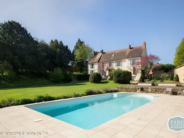 Maison 9 pièces 300 m²