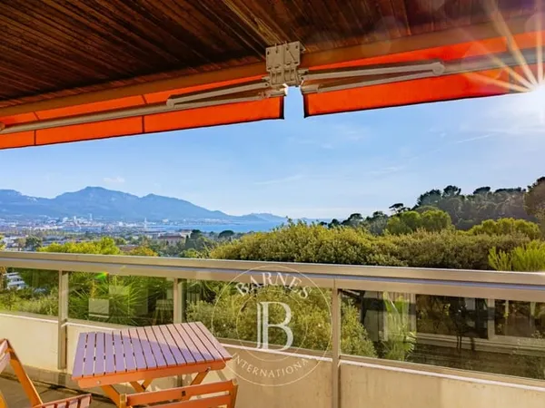 Marseille 8ème - Carré d'Or - Jardins de Thalassa - Appartement familial de 90 m² - Terrasses - Vues