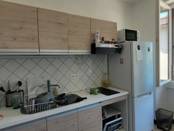 Appartement T1 centre Réalmont 81120- 2 Pièces
