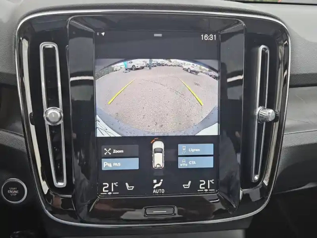 Volvo Xc40 t5 recharge 180+82 ch dct7 — photo 41