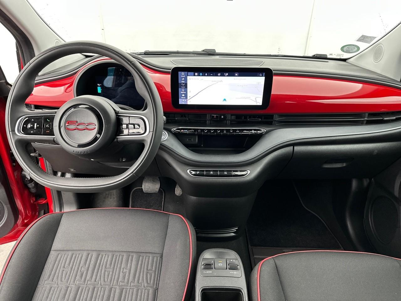 Fiat 500 c e 95 ch (red) — photo 11