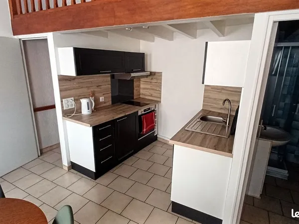 Studio duplex avec garage