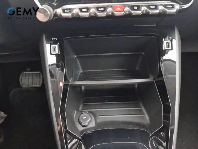 Peugeot 208 electrique 50 kwh 136ch — photo 17