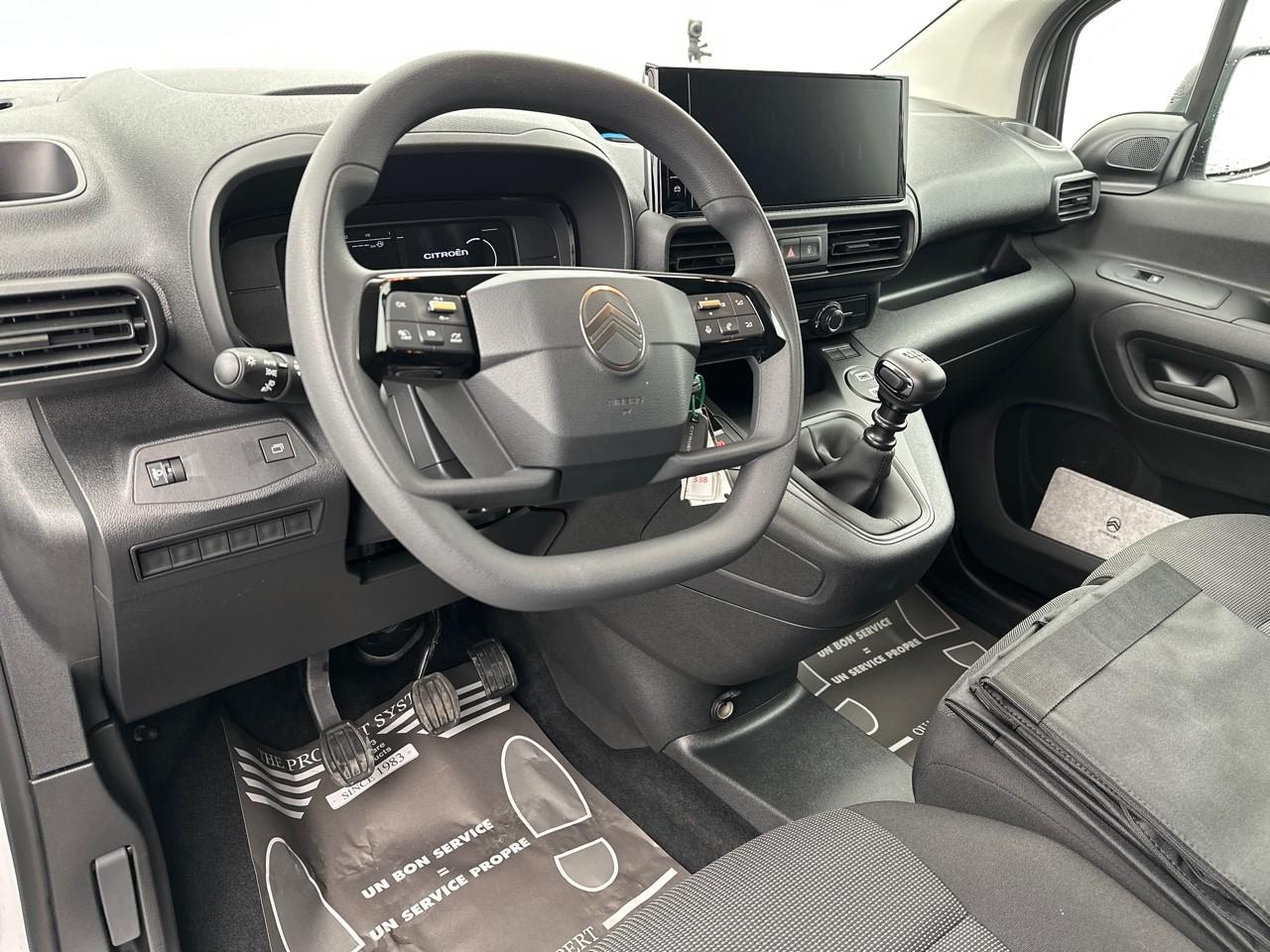 Citroën Berlingo van m diesel 100 ch manuelle — photo 8
