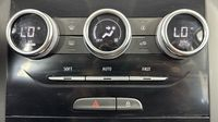 Renault Mégane 1.3 TCe 140ch Evolution — photo 19