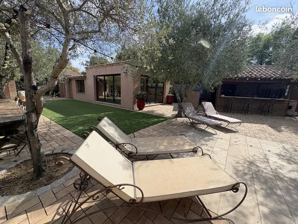 Villa 5 pièces 164 m²