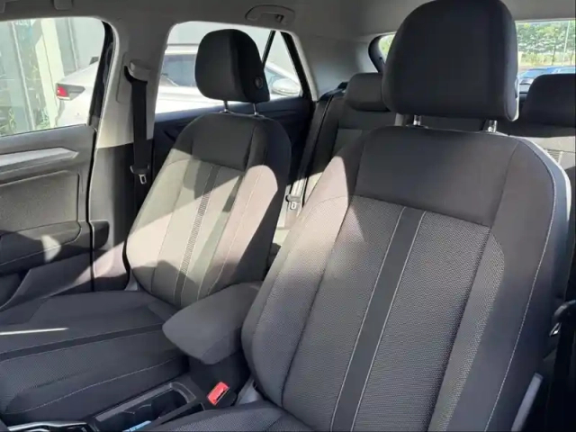 Volkswagen T-Roc 1.5 tsi evo 150ch life dsg7 — photo 28
