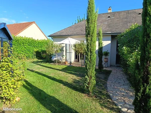 Maison rare de plain-pied 4 chambres à ballan-miré