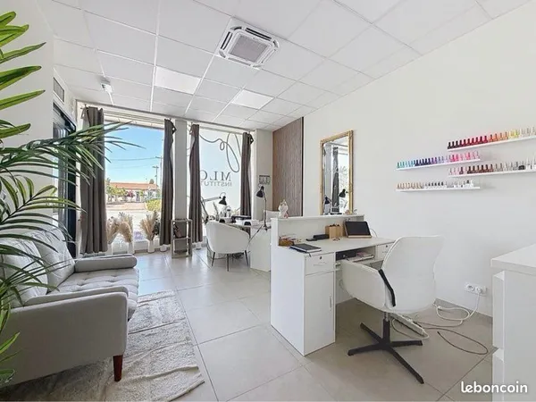 Local commercial cause déménagement