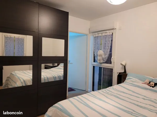 Chambre avec douche privative