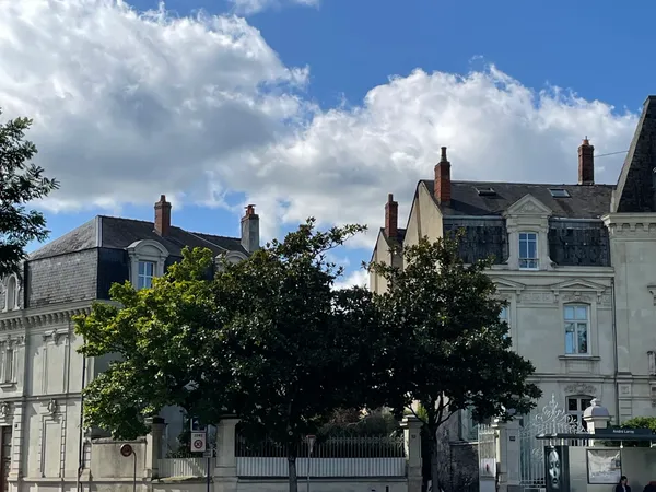Loue T2 Angers-Centre - 45m²