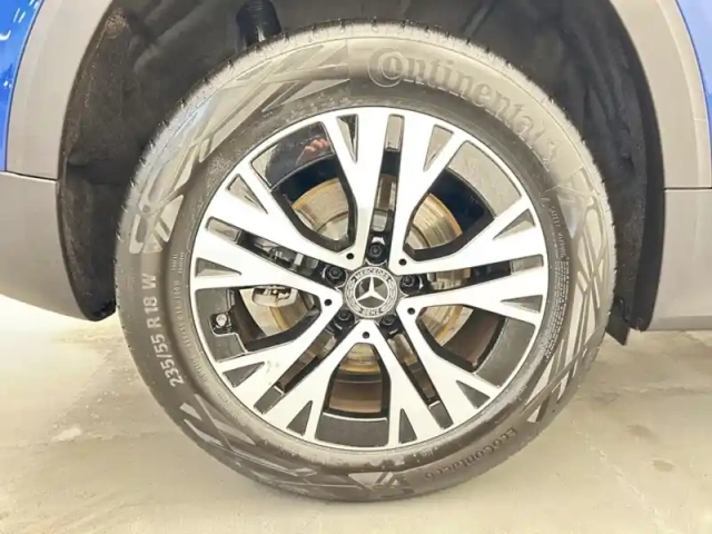 Mercedes Glb 200 d progressive line — photo 9