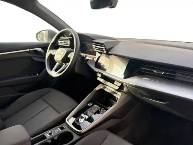 Audi A3 sportback 40 tfsie 204 s tronic 6 — photo 32
