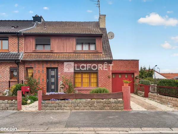 Maison 4 pièces 85 m²