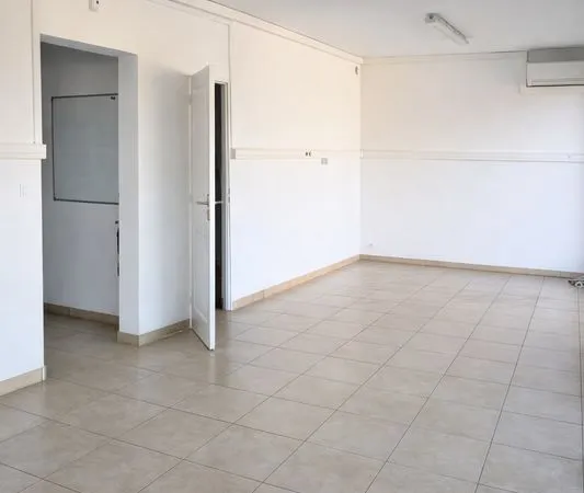 Bureaux 71 m²