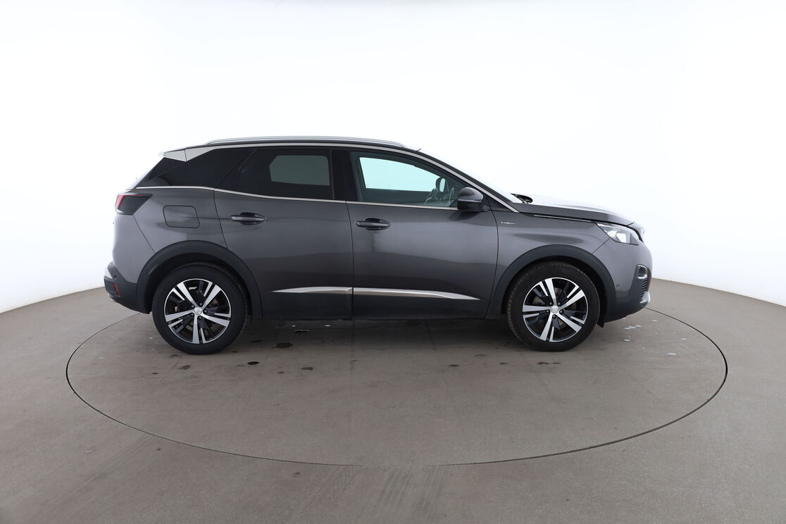 Peugeot 3008 1.2 PureTech GT Line — photo 6