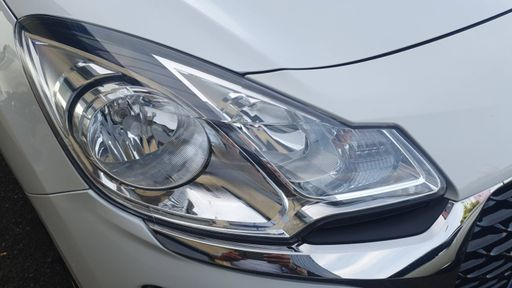 DS DS3 1.2 PureTech 110 - Connected Chic – 2018 – 122795 km – Essence – Boîte Manuelle — photo 17
