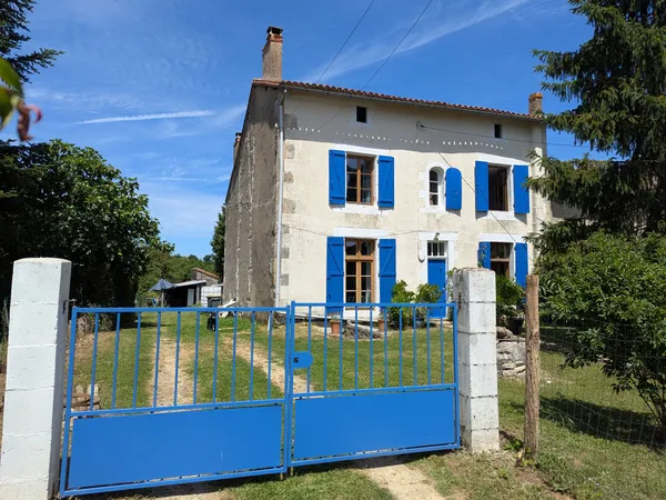 Belle maison en pierre