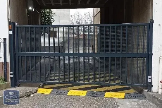 Stationnement Location Grenoble   60€