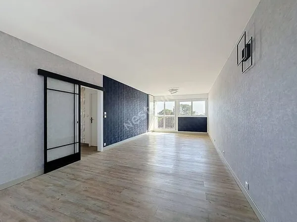 Appartement 2 chambres à vendre à Rezé - La Houssais, avec cave et garage
