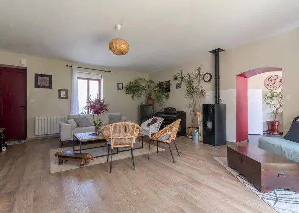 Maison de plain-pied 4 pièces 101 m²