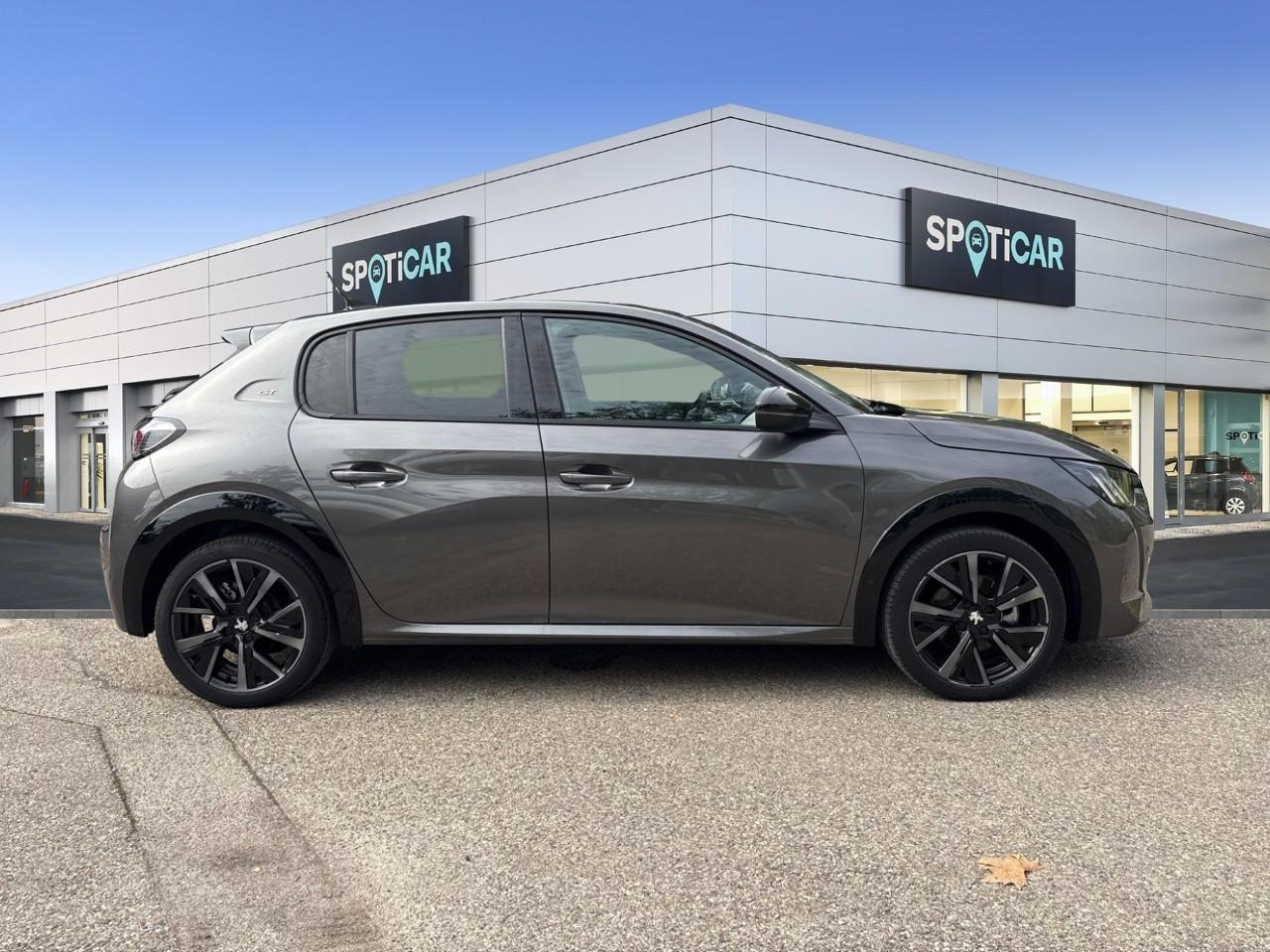 Peugeot 208 1.2 puretech 100ch s&s gt — photo 4