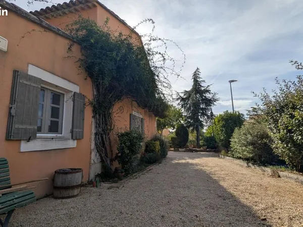 Maison 7 pièces 185 m²