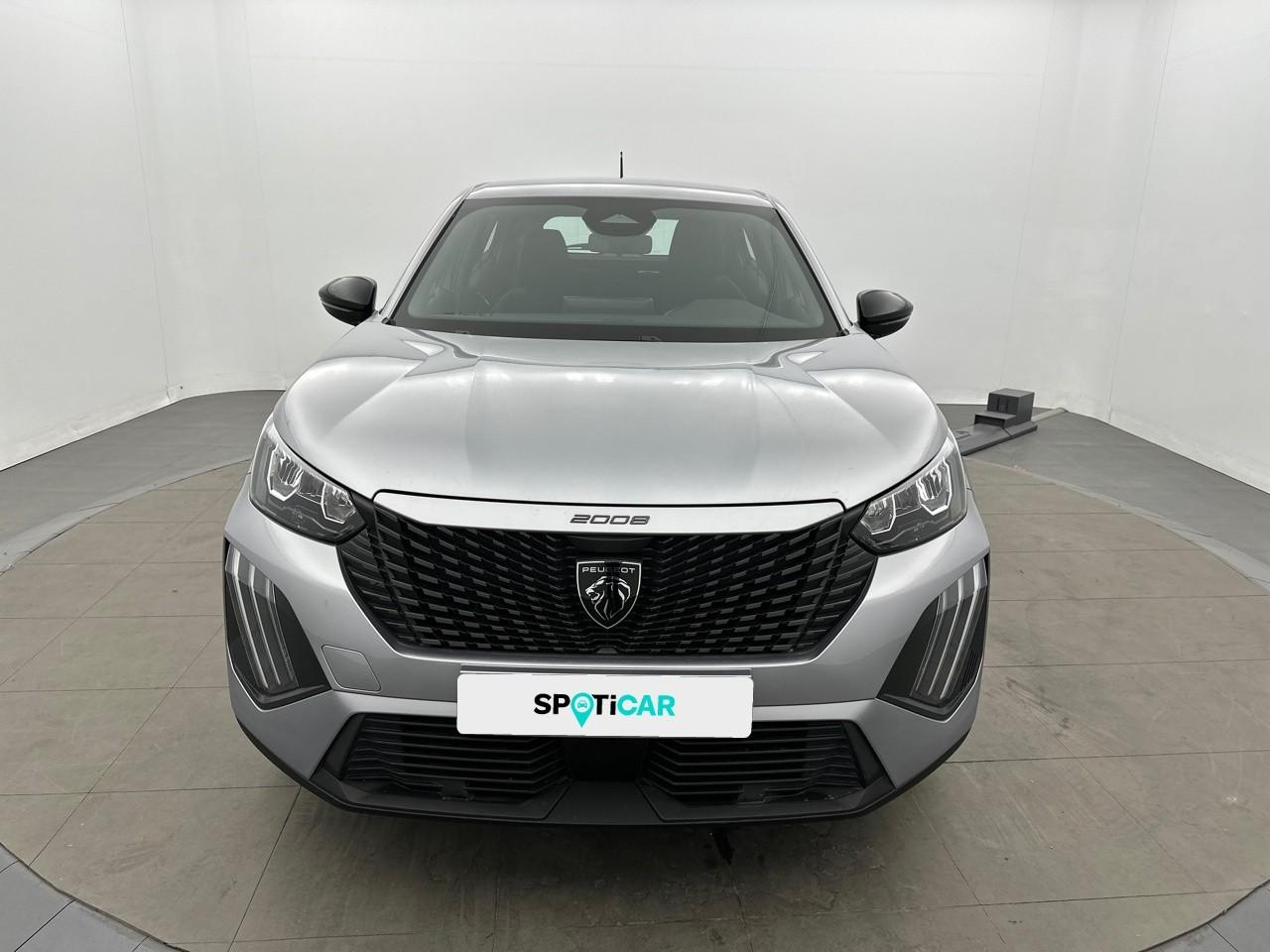 Peugeot 2008 hybrid 145 e-dcs6 style — photo 2