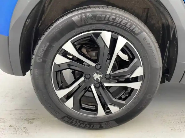 Peugeot 2008 puretech 130 s&amp;s bvm6 — photo 19