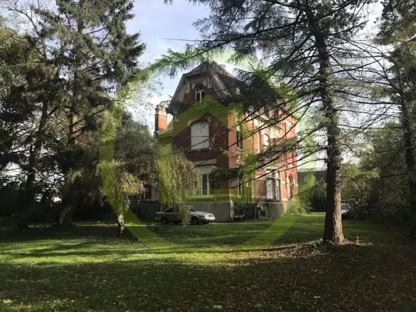 Maison 12 pièces 411 m²