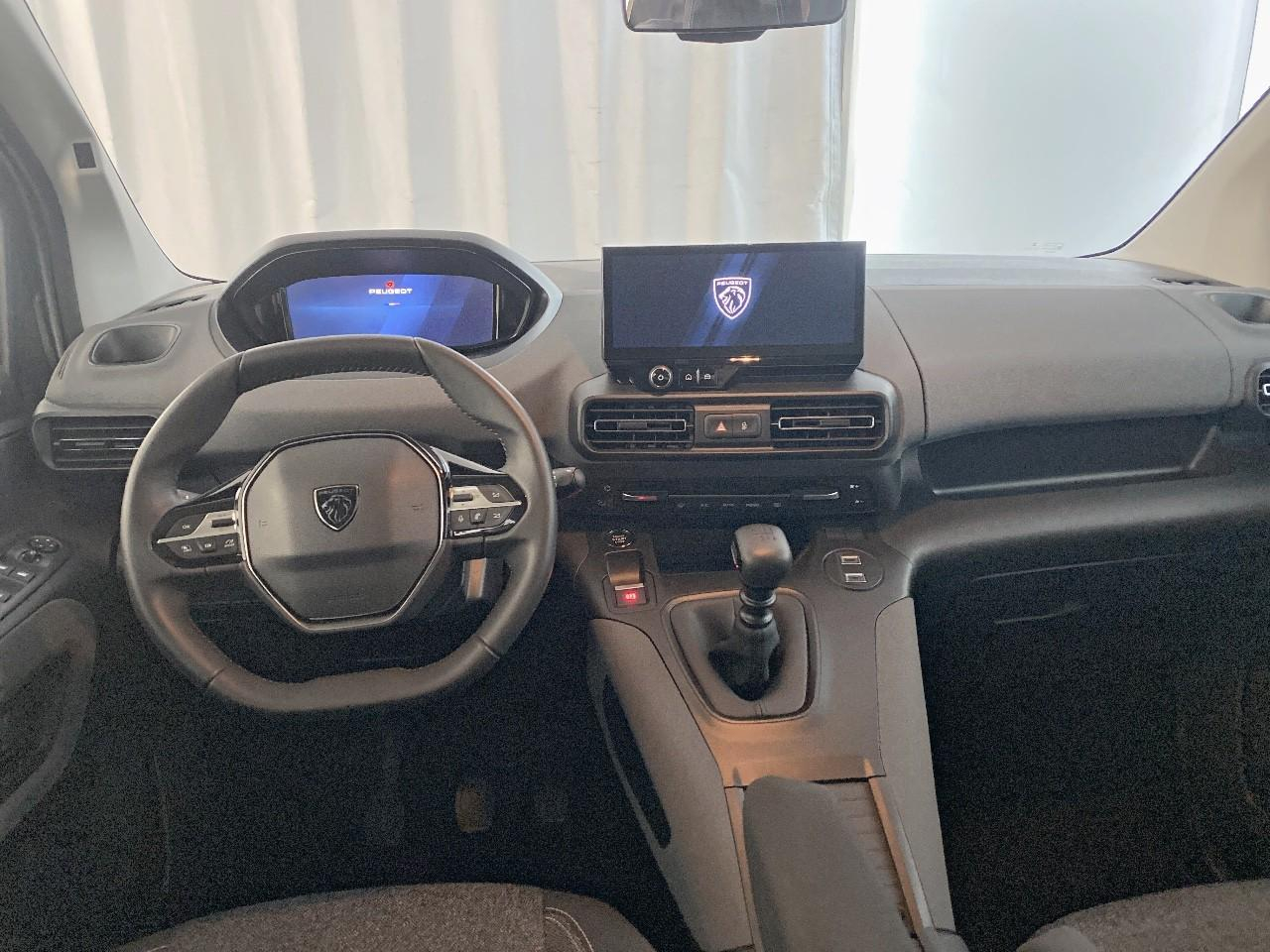Peugeot Rifter m diesel 100 ch manuelle 5pl allure — photo 8