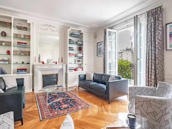 Neuilly - Sablons - Voie privée - Deux chambres L'élégance, le calme, la proximité avec tous les com