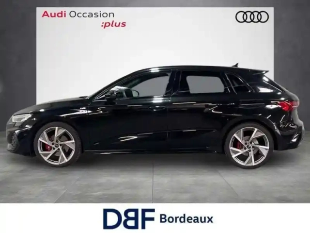 Audi A3 tfsi mild hybrid 150 s tronic 7 s line — photo 2