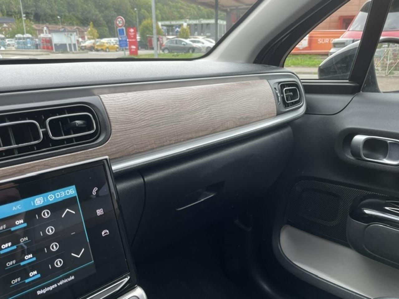 Citroën C3 puretech 110 s&s bvm6 shine pack — photo 36