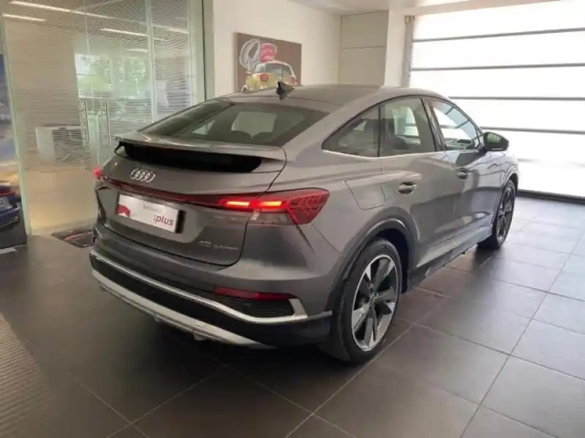 Audi Q4 E-Tron q4 sportback e-tron 40 e-tron 204ch s line — photo 7