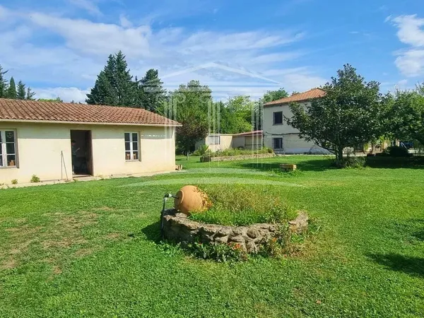 Maison Vente Sorgues 9p 210m² 399000€