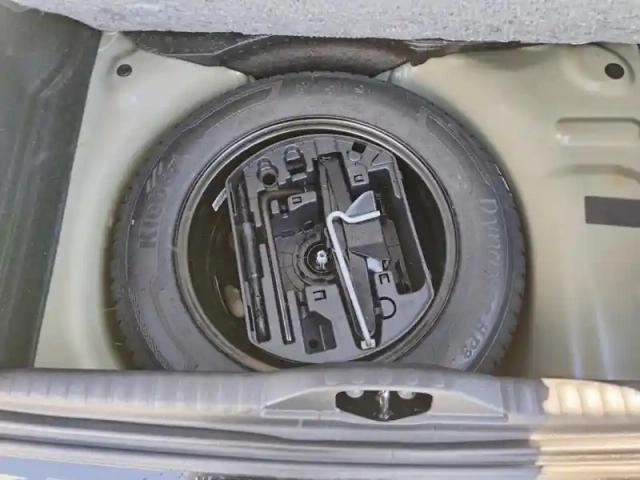 Citroën C3 puretech 83 s&amp;s bvm5 shine pack — photo 27