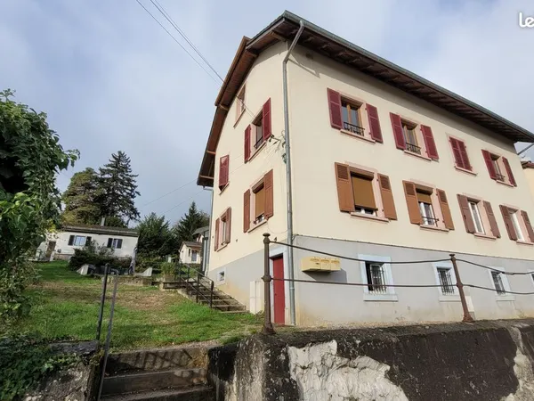 Appartement / 5 pièces / 101,57m2
